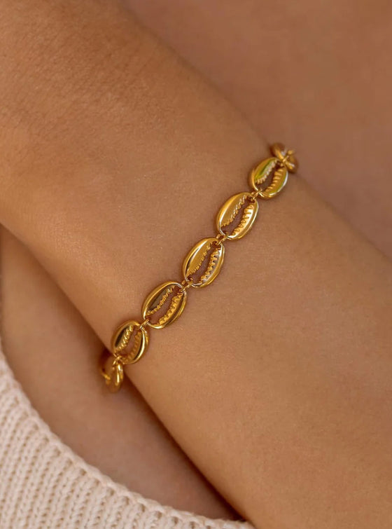 Alco Puka Shell Bracelet