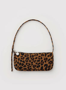  BAGGU Nylon Pochette in 2 Colors