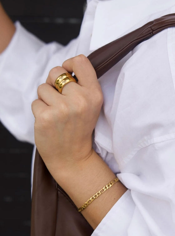 Ella Vail Rhea Figaro Chain Bracelet