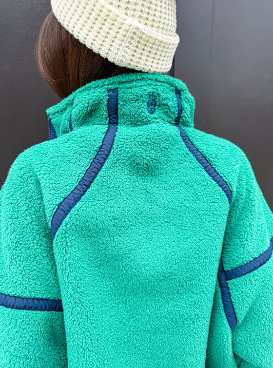 freepeoplemountainhigh1-2zipfleece
