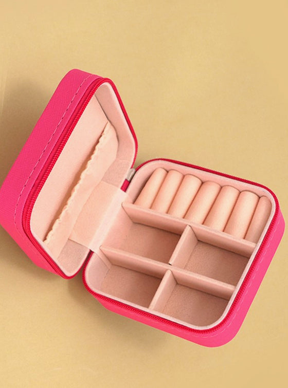 On The Go Travel Jewelry Organizer in 3 Colors
