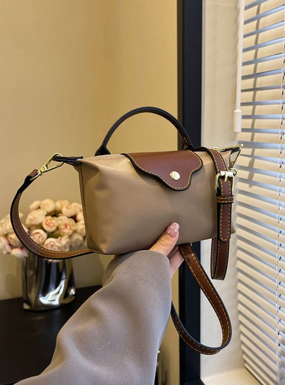 Urban Crossbody Wallet Bag