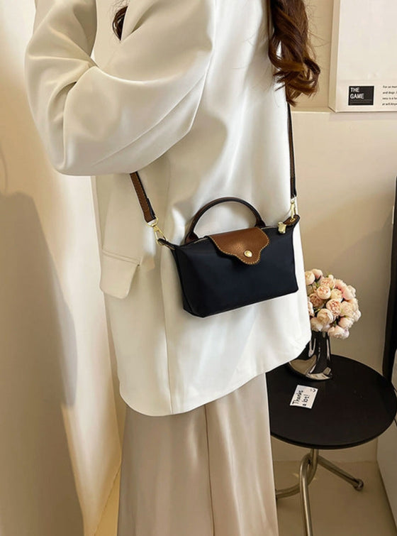 Urban Crossbody Wallet Bag