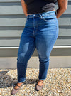 Vervet Leona Super High Rise Slim Straight Jeans