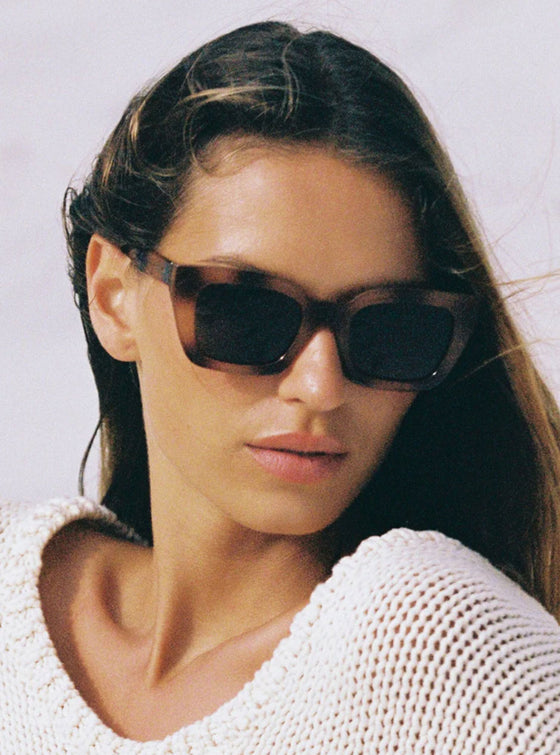 Z Supply Hideaway Polarized Sunglasses In 2 Colors